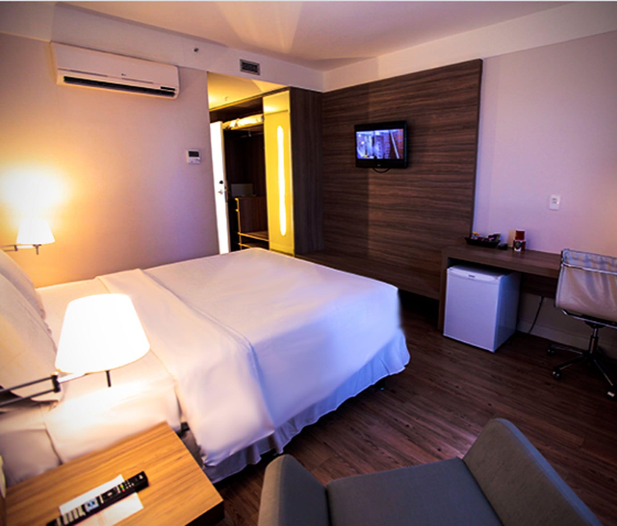 Delmond Hotel Cuiabá Dış mekan fotoğraf